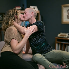 crashpadseries_sapphiresexcapedejamesdarling_0s3a0580